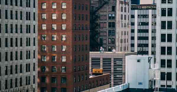 **京张高铁智能巡检机器人：开启未来的铁路保障**