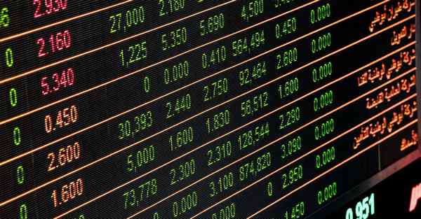 智能小宝机器人充电，智能小宝机器人充电怎么充