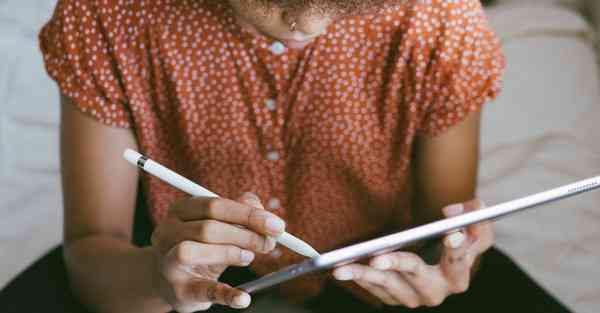 大数据包含设备数据的行业文章