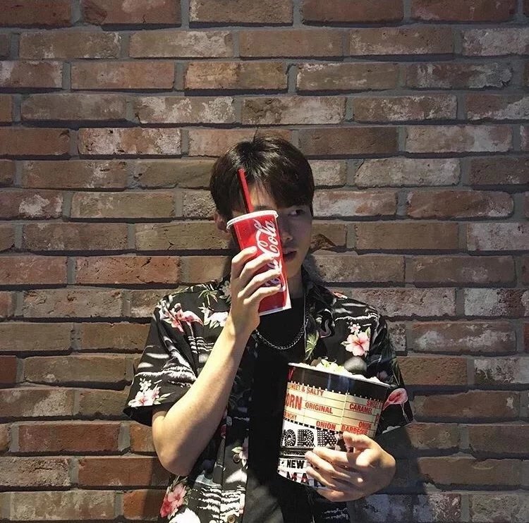 倪忠鹏韦