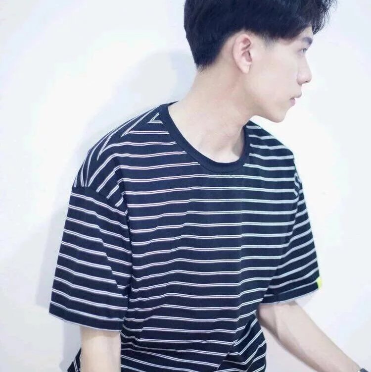 潘浩莺伯