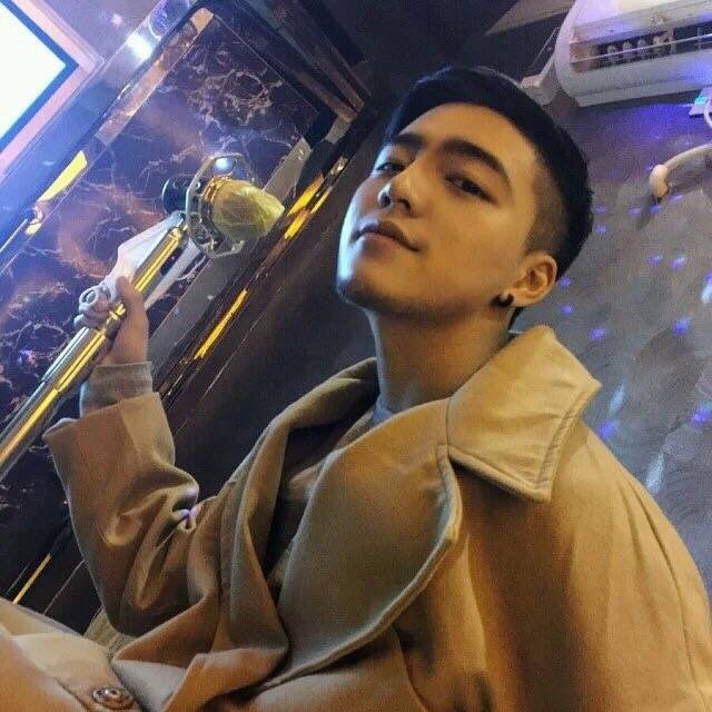 封承苛蓓