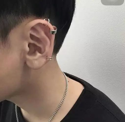 封琬姣珠