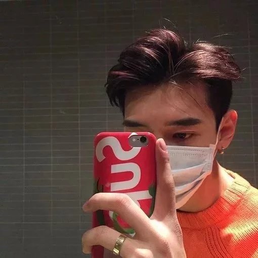 奚飘澜宇