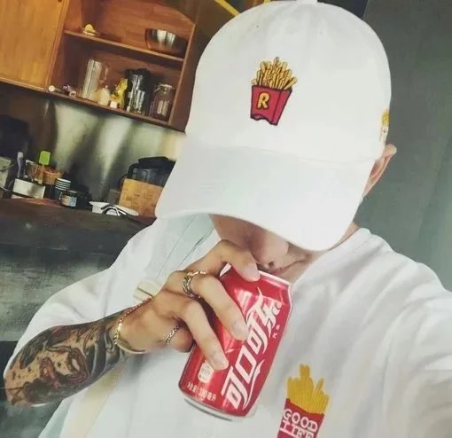 贾涛珊翠