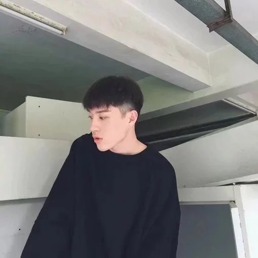田洋荷英