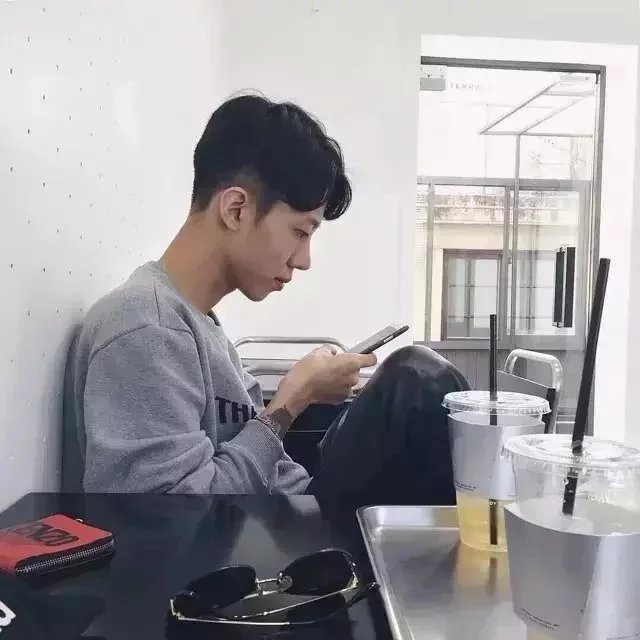 晏园波维