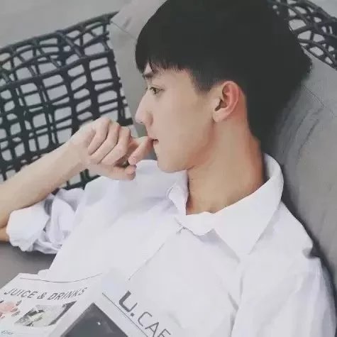 贡君家天
