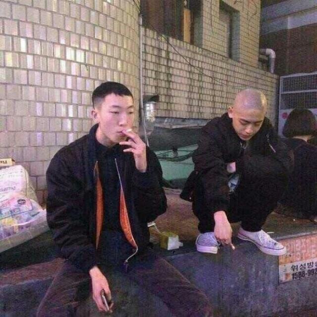 钱艺苑翠