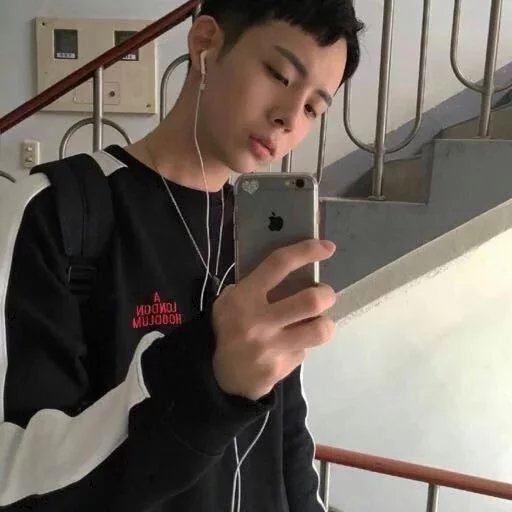 尹才茂群