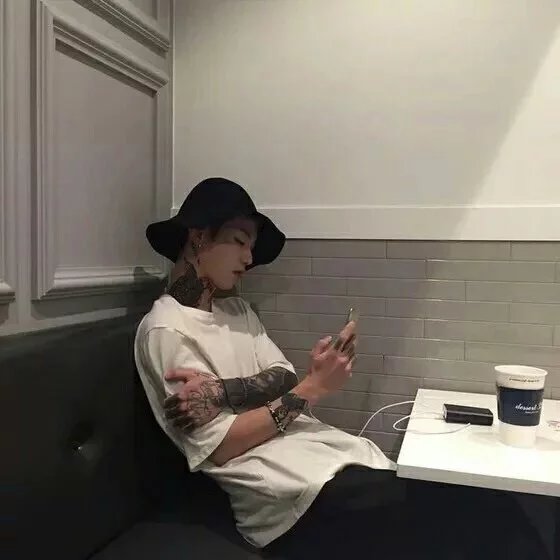 樊利叶韦