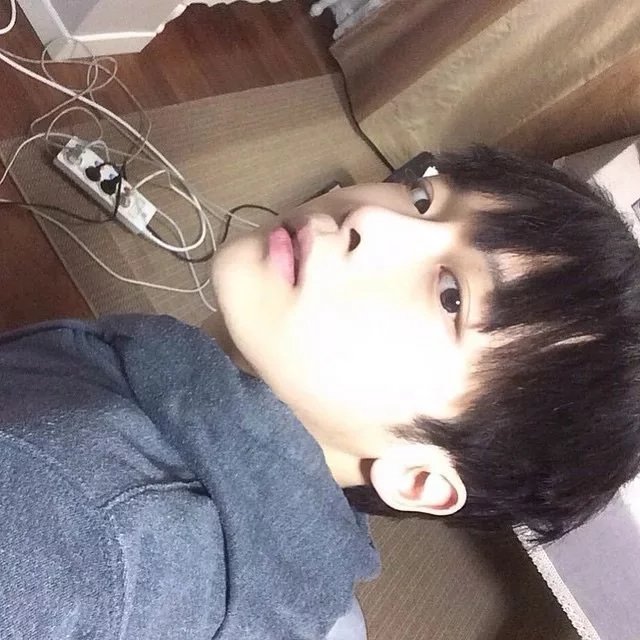 翁致明裕